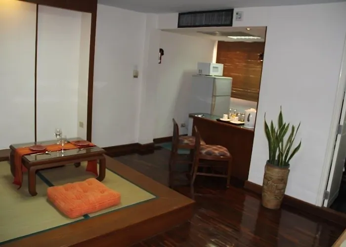 Hotel B.s. Court Sathorn Bangkok
